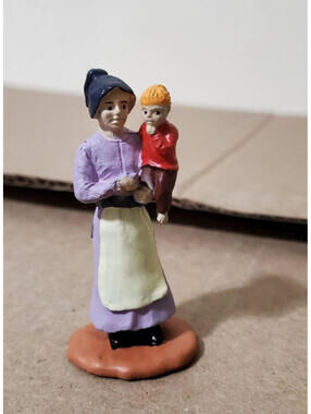 Safari Ltd Pioneer Woman with Child Figure - Colonial Historical Diorama Toy